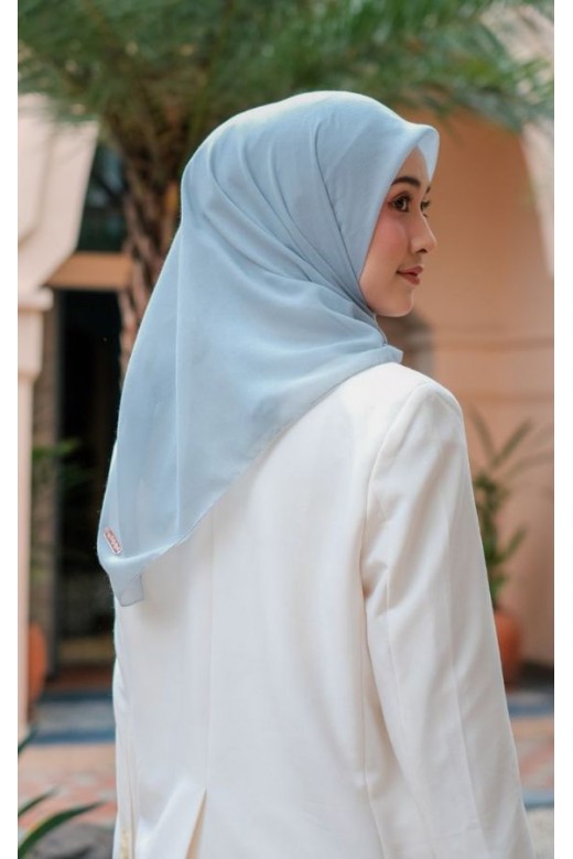 Hijab Segi 4 Voal Anabela Eyelash Dusty Blue